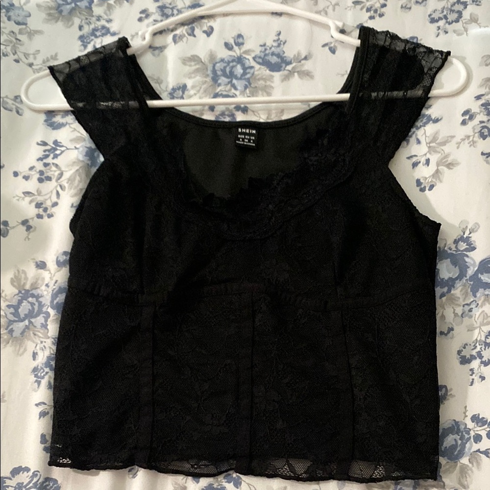 Black Lace Sleeveless Top